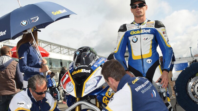 Barrier a Jerez con una moto full Superbike