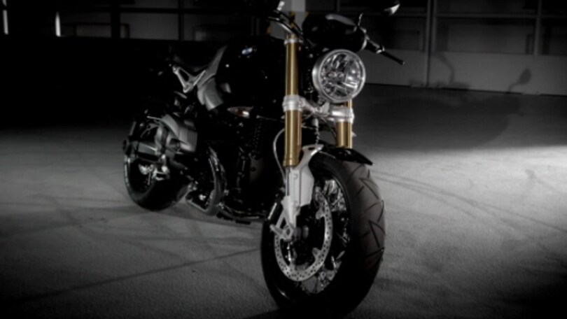 La BMW che celebra i 90 anni