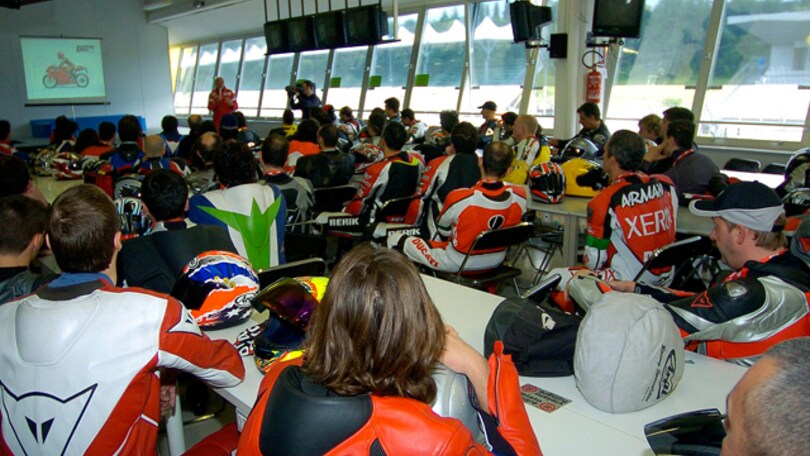 Ducati: torna la scuola