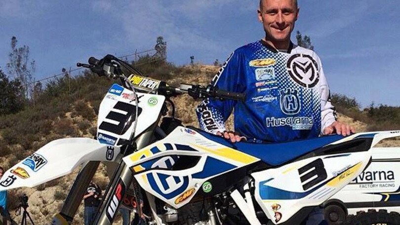 Mike Brown sulla Husqvarna