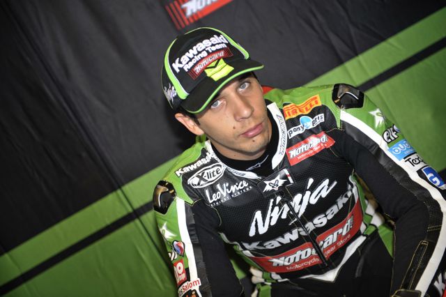 Salom operato al polso destro
