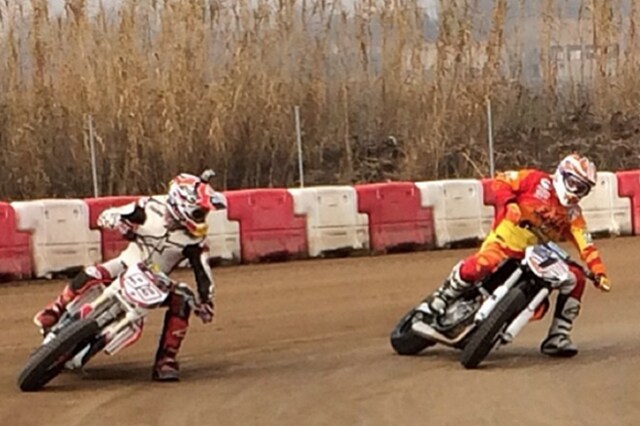 Marquez: sfida nel dirt track