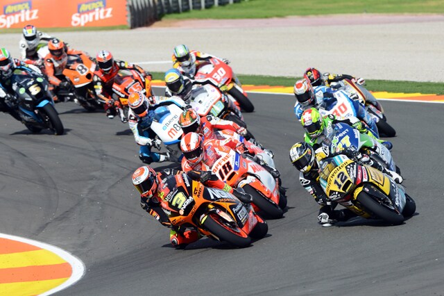Moto2 e Moto3 ripartono da Valencia