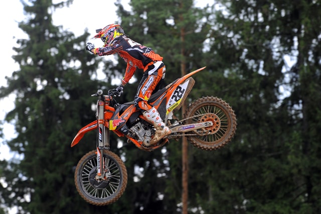 Cairoli corre in casa