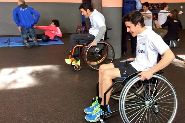Marquez si allena coi disabili