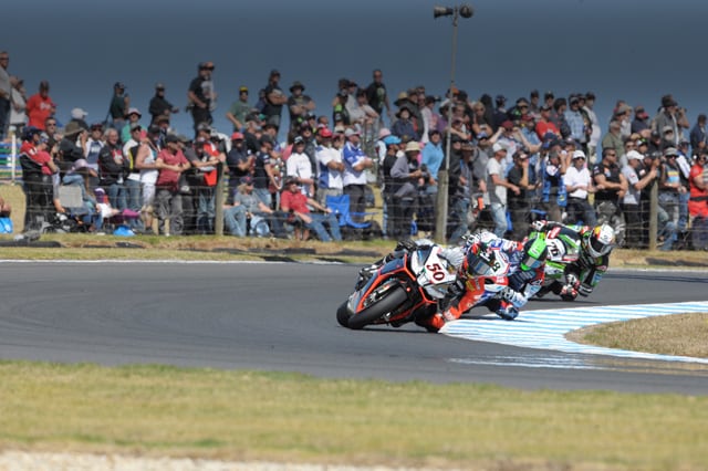 Phillip Island in edicola