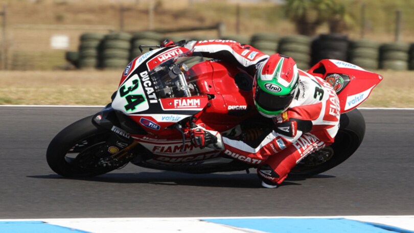 Giugliano e Ducati iniziano alla grande