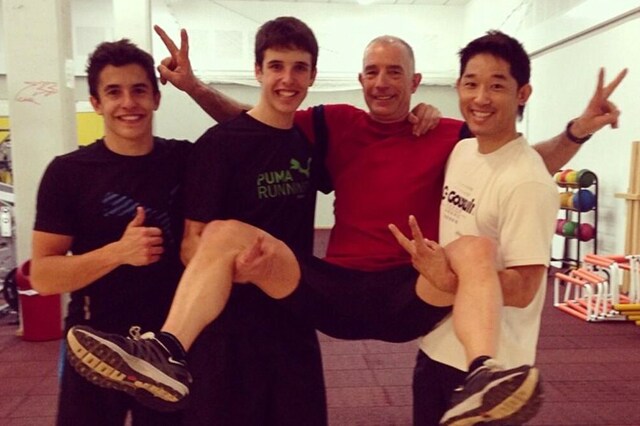 I fratelli Marquez con Fujinami