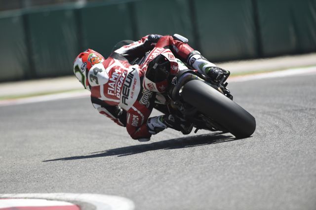 SBK Imola: Giugliano scatenato 