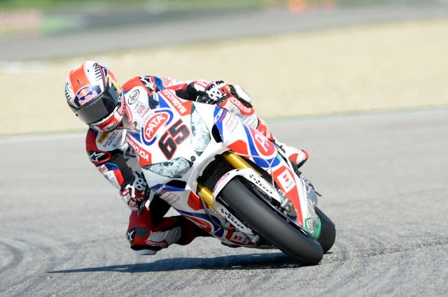 Imola: gara 1 a Rea