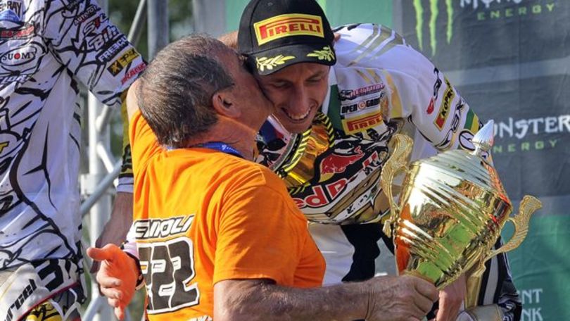 È morto il papà di Cairoli