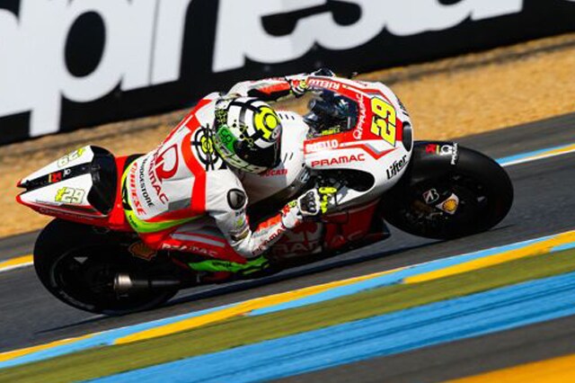Le Mans, warm up: Iannone dietro Marquez