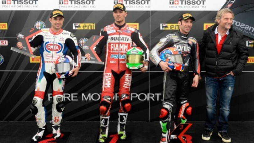 SBK Donington: Giugliano in pole
