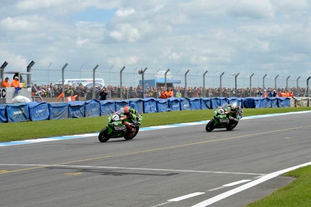 SBK Donington: Sykes che rimonta!