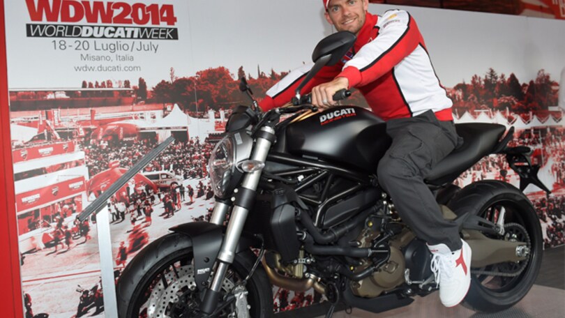 I piloti Ducati sulla nuova Monster 821