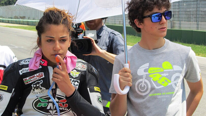 Bagnaia umbrella-boy al CIV