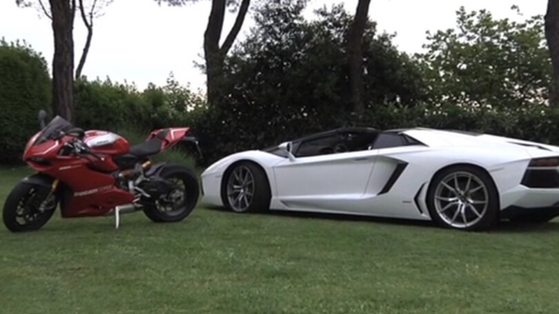 Lamborghini Aventador Roadster contro Ducati 1199 Panigale R