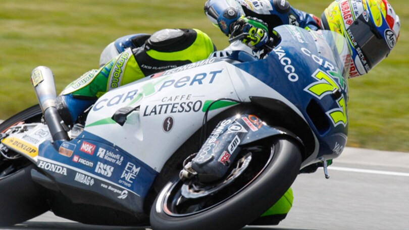 Germania Moto2: prima pole per Aegerter