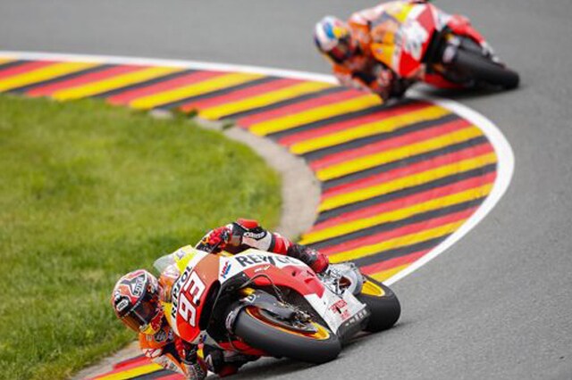 Honda HRC cambia livrea con il logo Red Bull