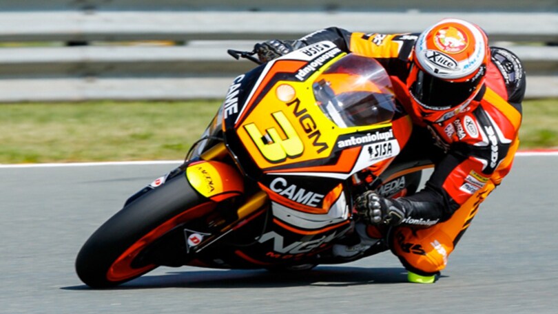 Moto2 Silverstone: Corsi e Pasini dietro Zarco in FP1