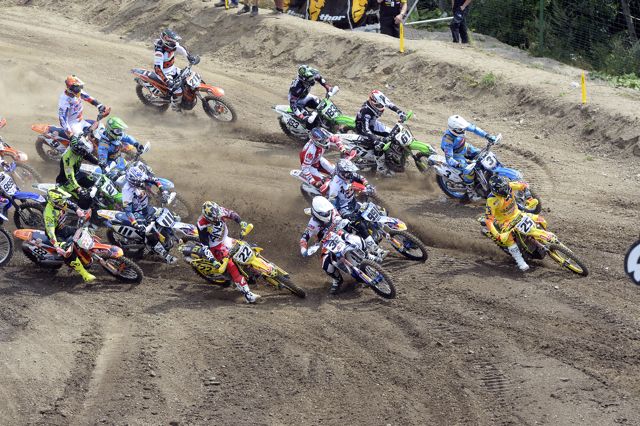 Motocross Rep. Ceca: Van Horebeek vince, Cairoli terzo