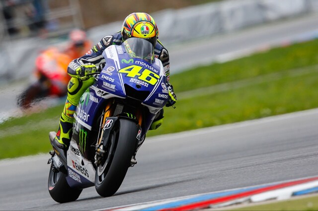 Rossi: Peccato essere in terza fila!