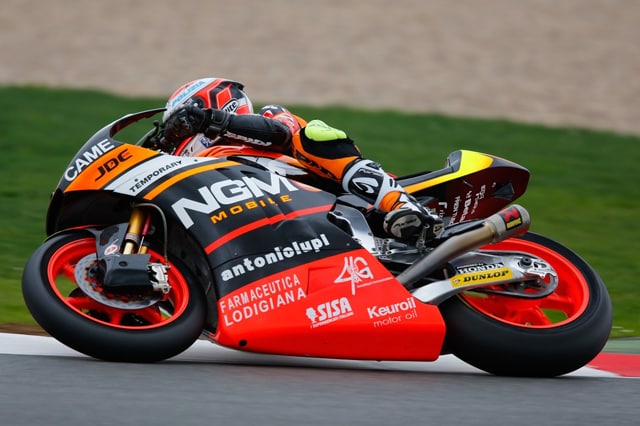 GP Silverstone Moto2: Prima fila per Simone Corsi