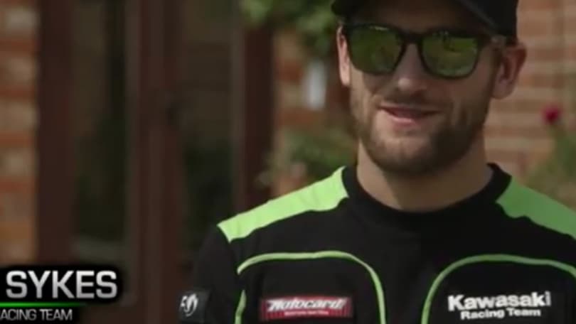 Tom Sykes si scalda per Jerez