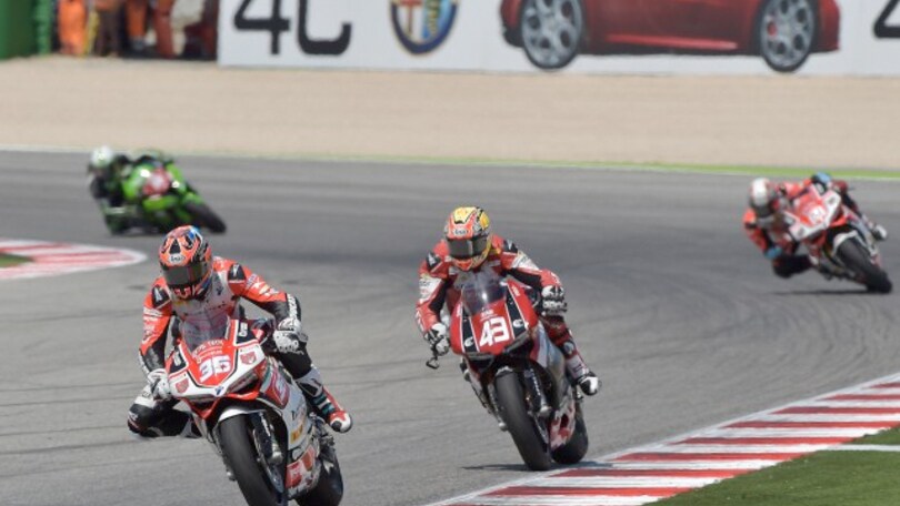 Stock 1000: stop tecnico per Savadori in FP2