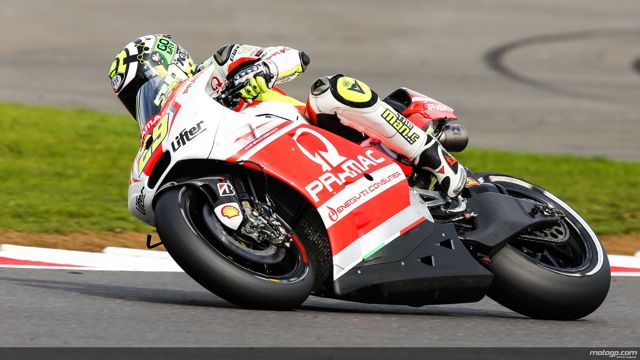 MotoGP: nella FP1 comanda Iannone