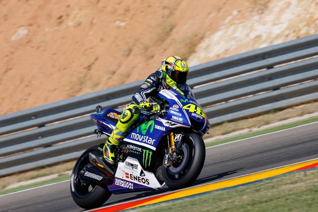 Rossi: Le Honda fanno un altro sport