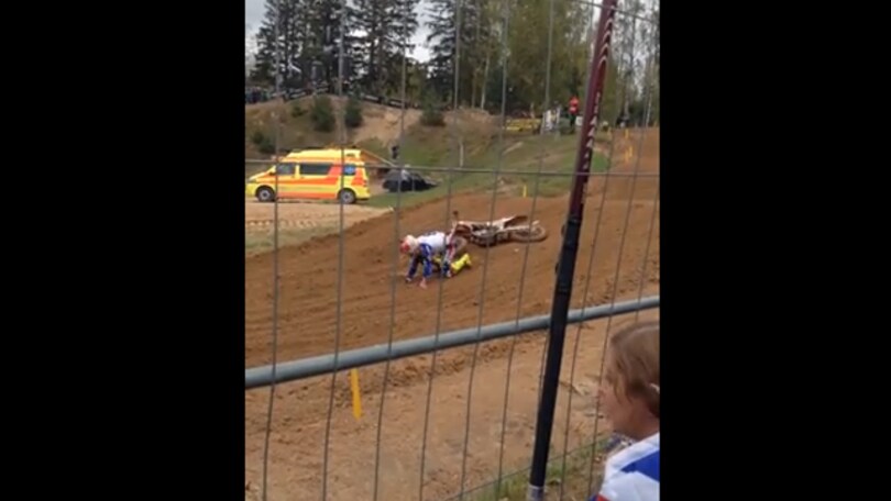 L'incidente di Tony Cairoli al Cross delle Nazioni