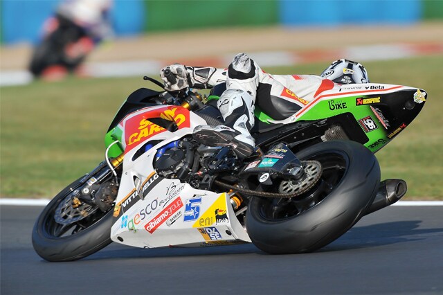 Magny Cours: Rullo di... Tamburini in Supersport