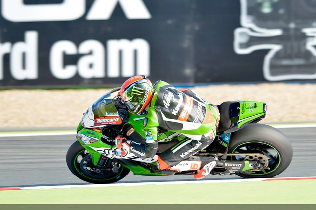 SBK, Sykes: Un record facile