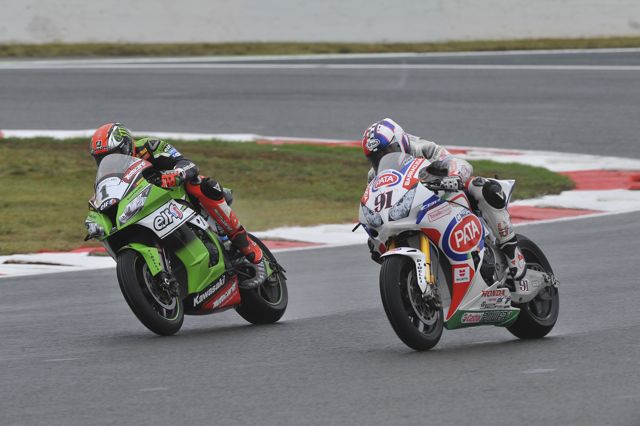 SBK Francia, Sykes non rischia sul bagnato