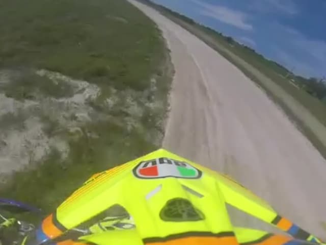Un giro al Ranch di Rossi in sella con Valentino