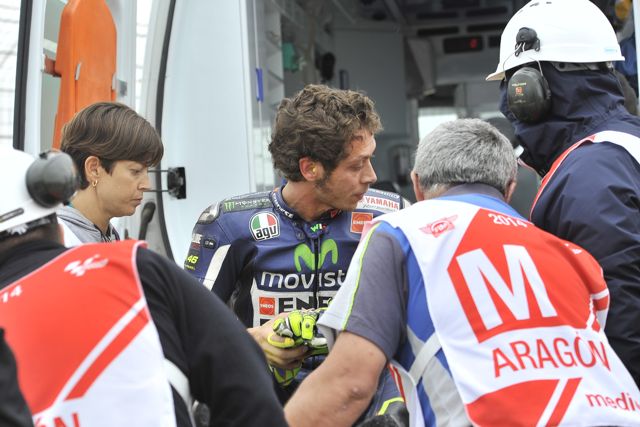 MotoGP. Erba sintetica pericolosa?