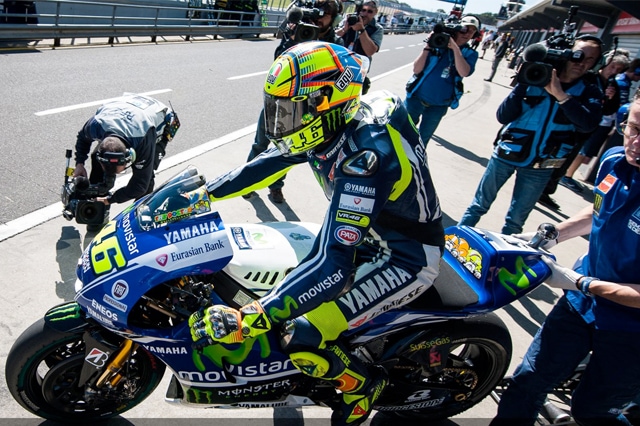 Rossi e Lorenzo: dilemma gomme