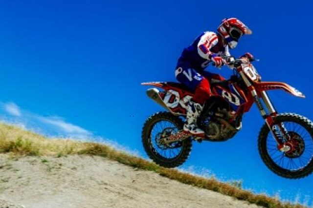 All’asta una giornata di cross con Dovizioso