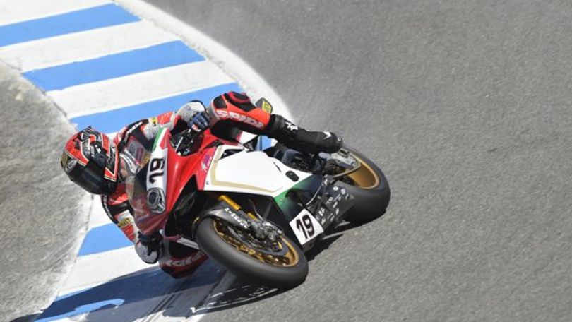 Camier sulla MV Agusta in Superbike