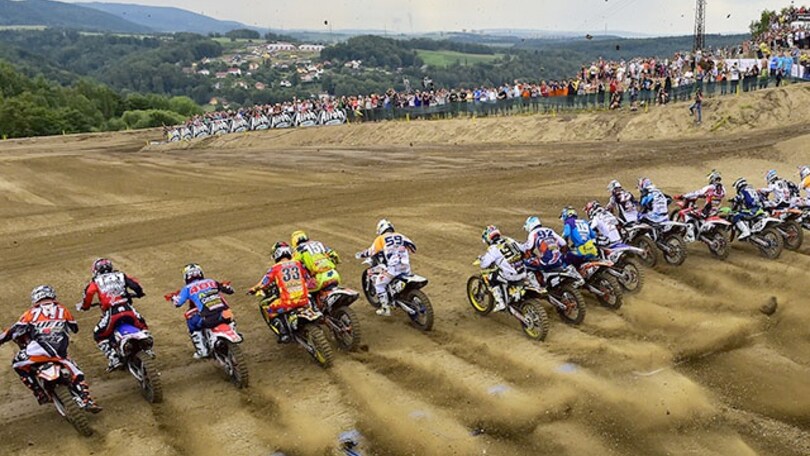 Mondiale Cross: MX2 a Loket