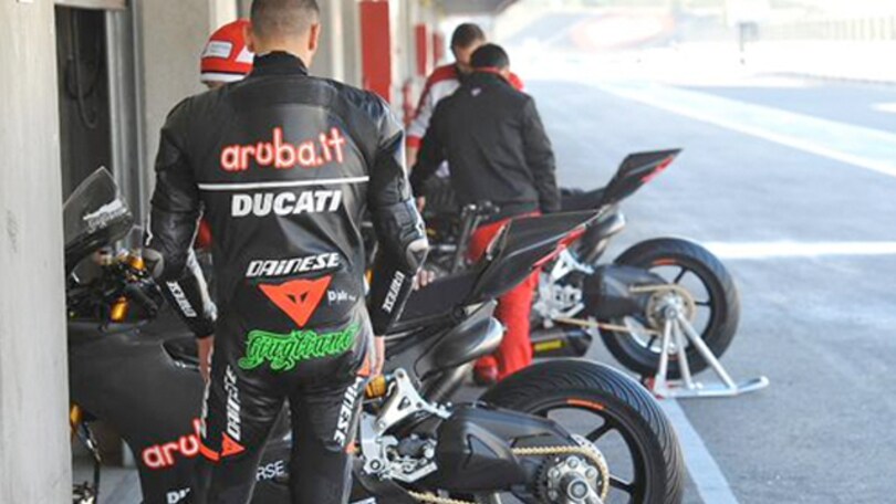 Portimao, pioggia e freddo per i test