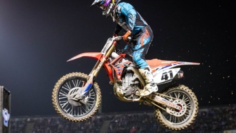 Supercross USA, Roczen cade, Canard vince a Oakland