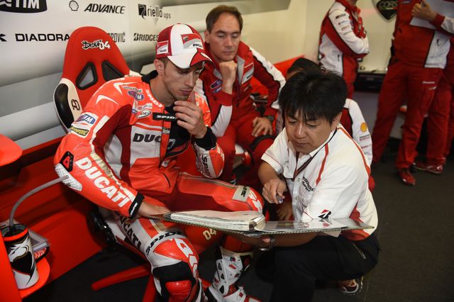 Ducati a Sepang con moto laboratorio
