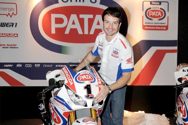 SBK: nei box del Team Honda