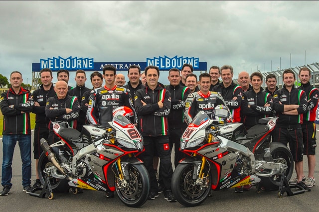 SBK: presentato il team Aprilia
