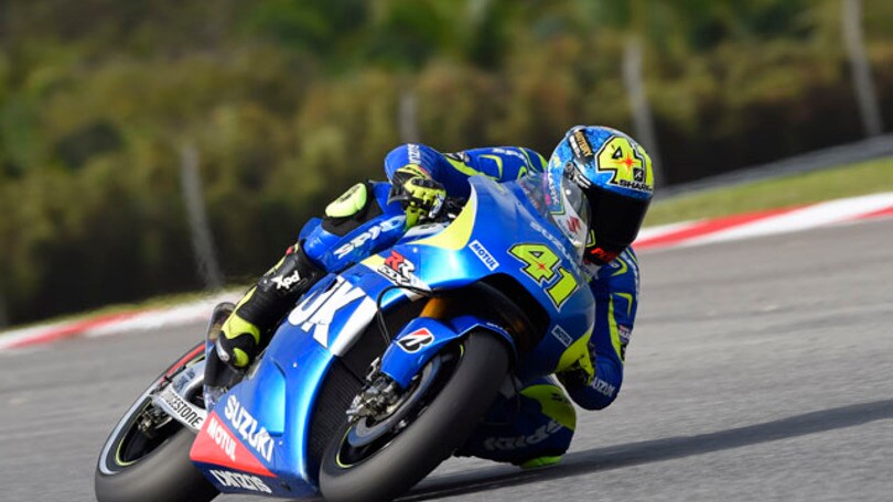 MotoGP, Espargarò porta la Suzuki davanti