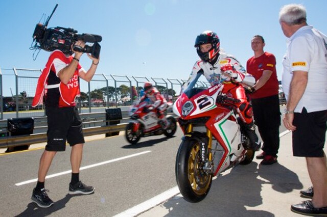 SBK: MV Agusta all'attacco con Camier