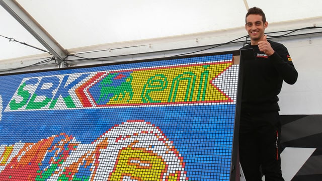 Superbike Aragon, i piloti alle prese con i cubo di Rubik