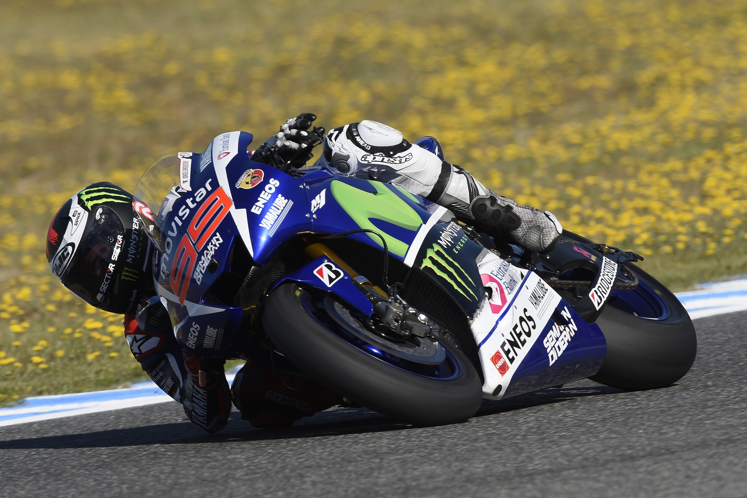 Jerez, Pole di Lorenzo poi Marquez e Iannone